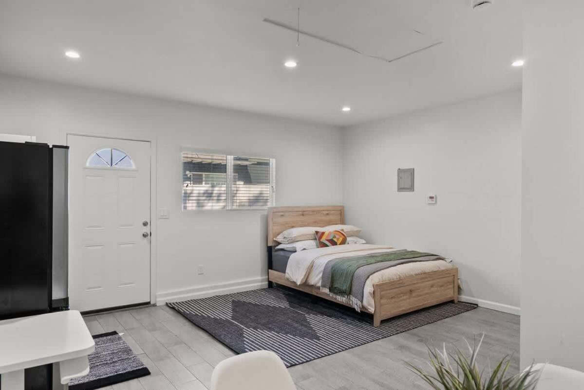 Charming Valley Village Retreat Holiday home Los Angeles