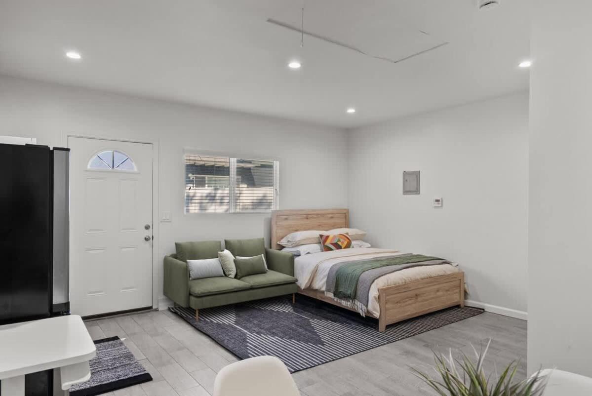 Charming Valley Village Retreat * Los Angeles